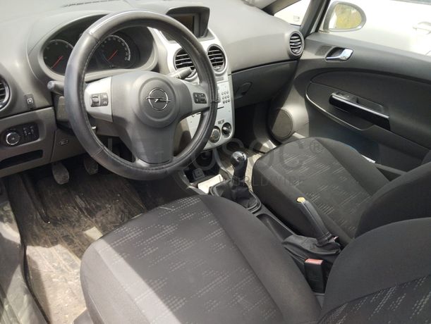 Opel Corsa Van 1.3 CDTi · Ano 2014