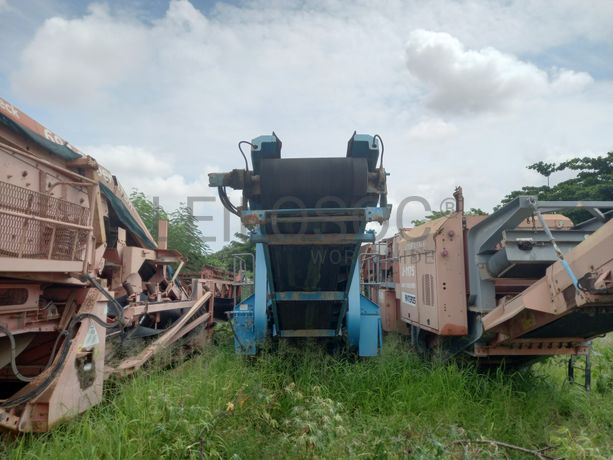 Crivo Vibratório da marca TEREX, modelo 694