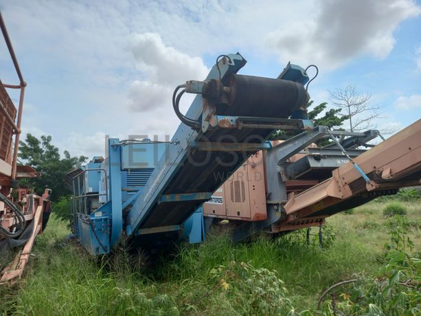 Crivo Vibratório da marca TEREX, modelo 694