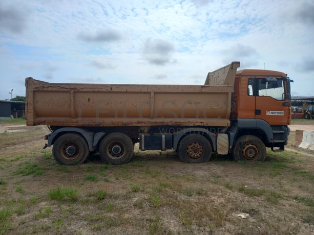 Camião Basc. Tras. (6X4) da marca MAN, modelo TGA 35.440-6x4-5,10