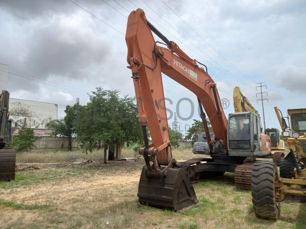 Escavadora de Rastos da marca HITACHI, modelo ZX200-3