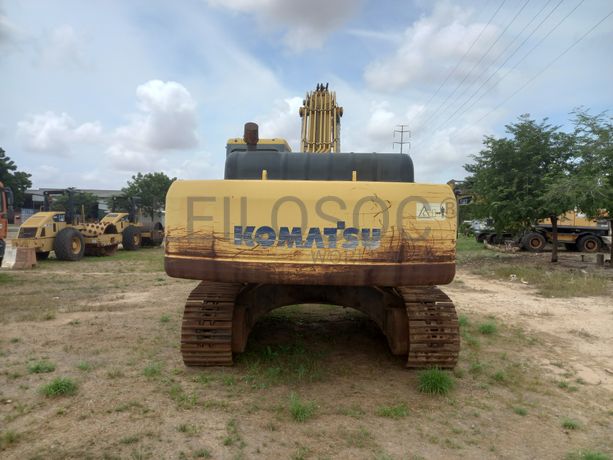 Escavadora de Rastos da marca KOMATSU, modelo PC 450