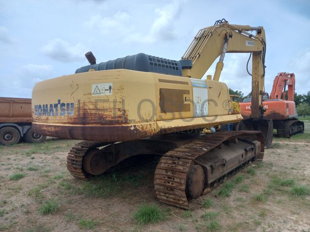 Escavadora de Rastos da marca KOMATSU, modelo PC 450