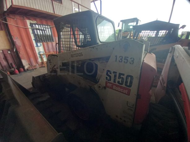 Pá Carregadora (mini) de Pneus da marca BOBCAT, modelo S 150 B