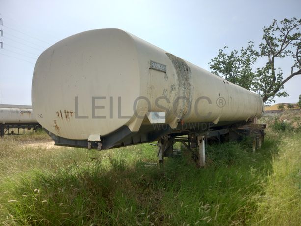 Semirreboque Cisterna de Combustível da marca RANDON, modelo SR TQ TL 02 35