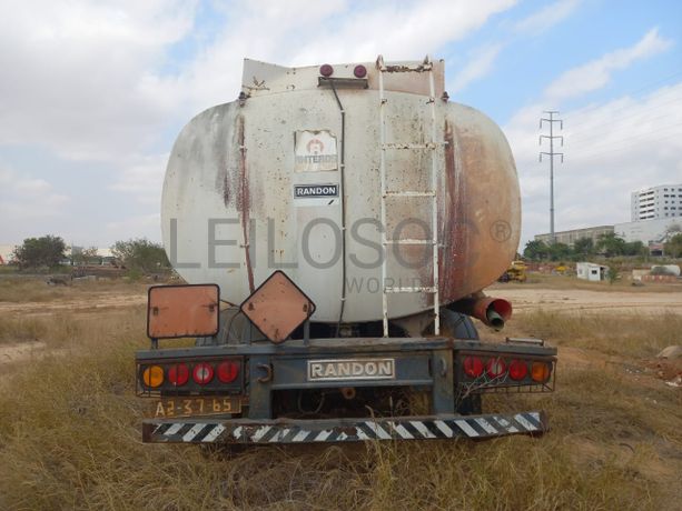 Semirreboque Cisterna de Combustível da marca RANDON, modelo SRTQLT0235