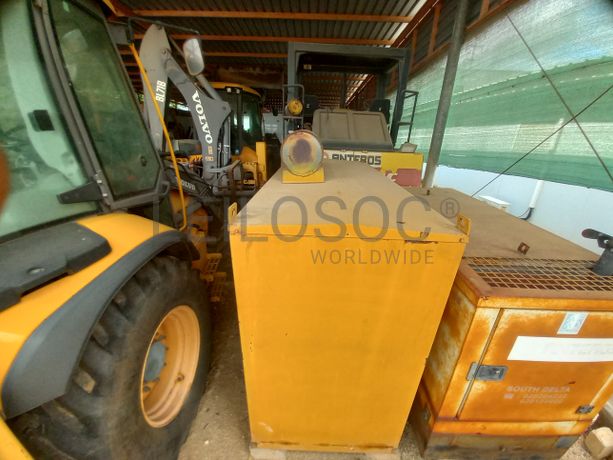 Grupo Eletrogéneo da marca PERKINS, modelo 5OHZ 380/400