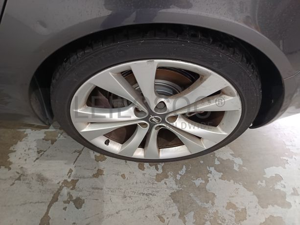 Opel Insígnia Sports Tourer Diesel CDTI · Ano 2010