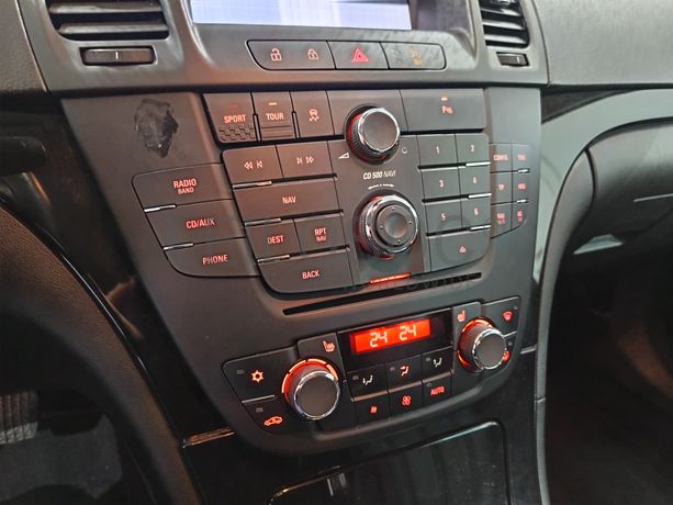 Opel Insígnia Sports Tourer Diesel CDTI · Ano 2010