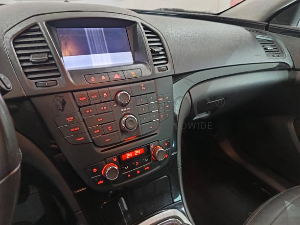 Opel Insígnia Sports Tourer Diesel CDTI · Ano 2010