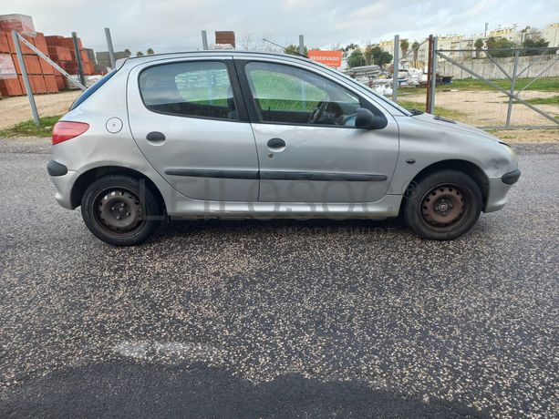 Peugeot 206 · Ano 1999