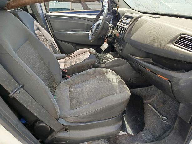 Fiat Doblo · Ano 2010