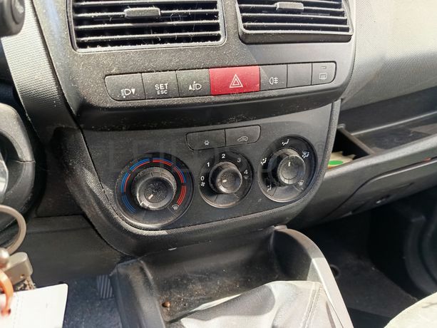 Fiat Doblo · Ano 2010