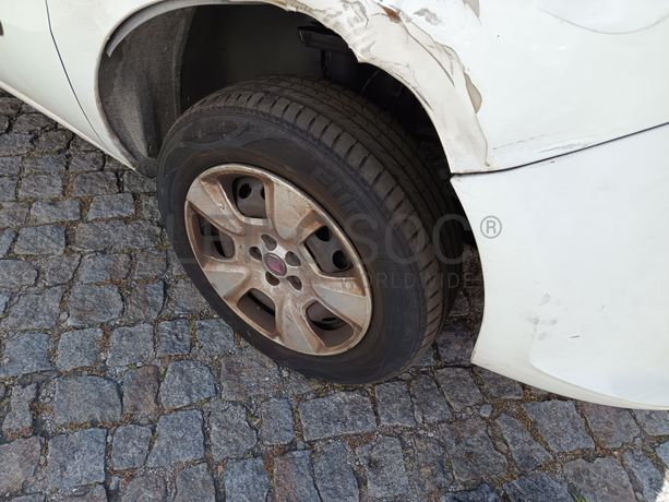 Fiat Doblo · Ano 2010