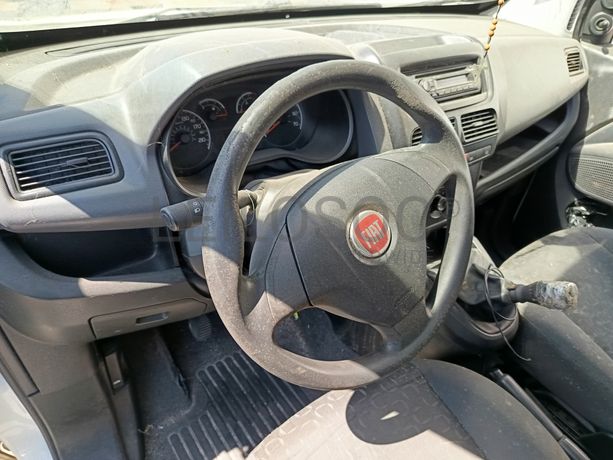 Fiat Doblo · Ano 2010