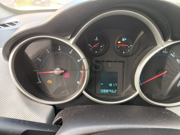 Chevrolet Cruze · Ano 2012