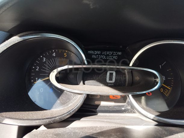 Renault Clio · Ano 2014