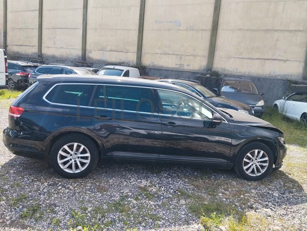 Volkswagen Passat · Ano 2015