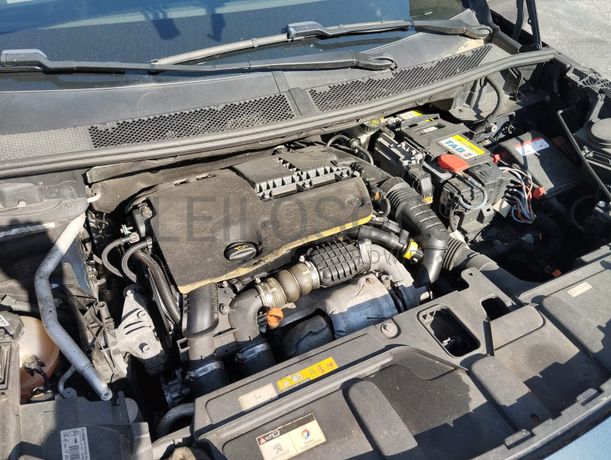 Peugeot 5008 · Ano 2018