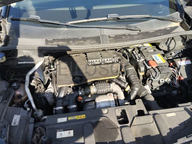 Peugeot 5008 · Ano 2018