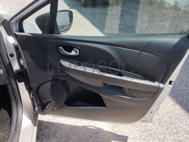 Renault Clio · Ano 2019