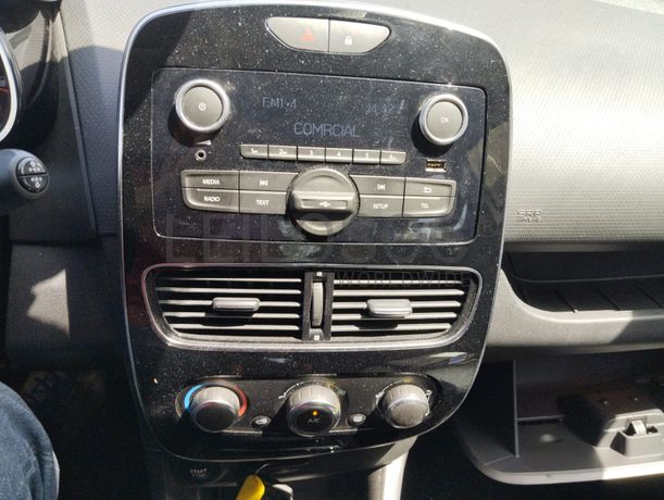 Renault Clio · Ano 2019