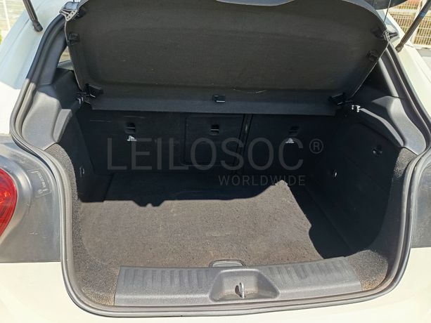 Mercedes-Benz A180 · Ano 2013