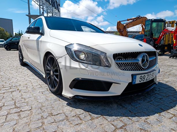 Mercedes-Benz A180 · Ano 2013