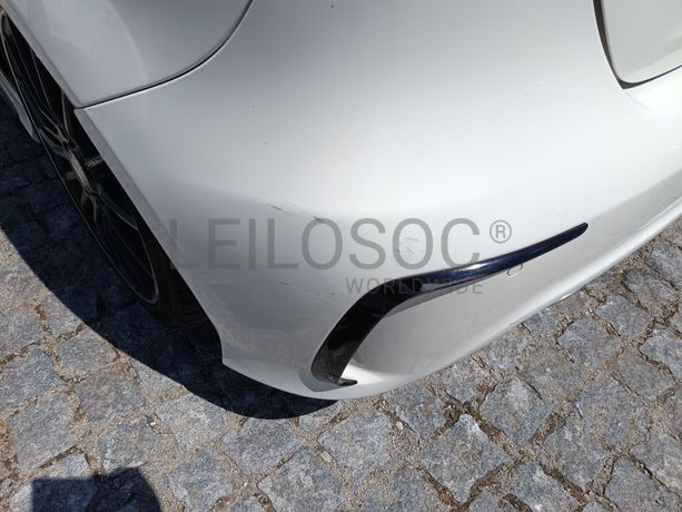 Mercedes-Benz A180 · Ano 2013