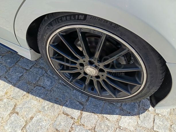 Mercedes-Benz A180 · Ano 2013