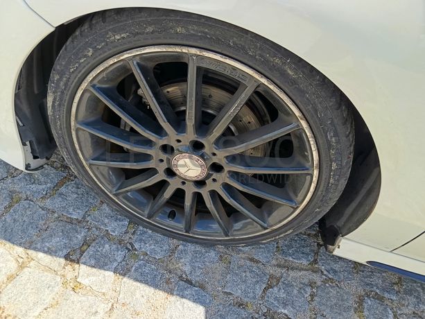 Mercedes-Benz A180 · Ano 2013