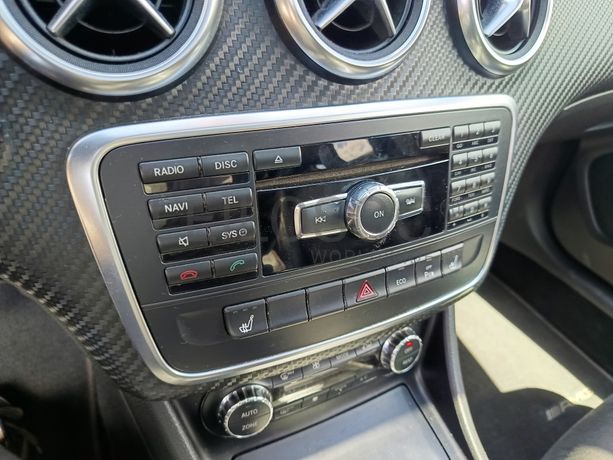 Mercedes-Benz A180 · Ano 2013