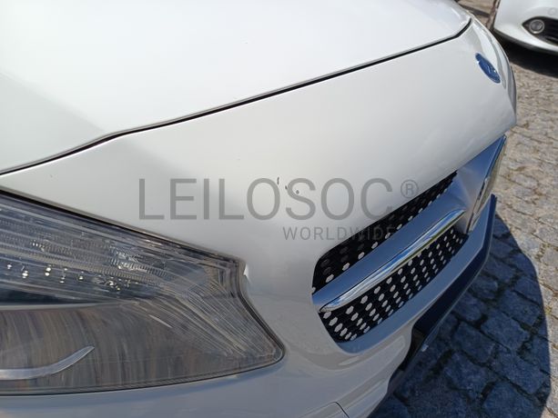 Mercedes-Benz A180 · Ano 2013