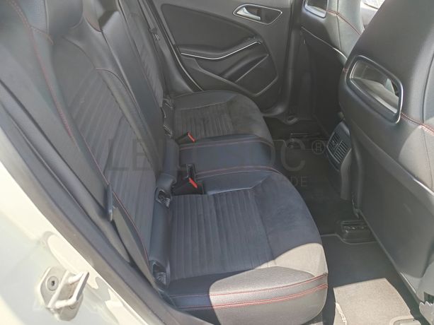 Mercedes-Benz A180 · Ano 2013