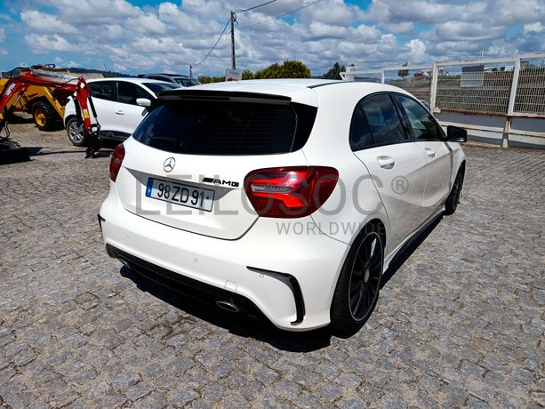 Mercedes-Benz A180 · Ano 2013