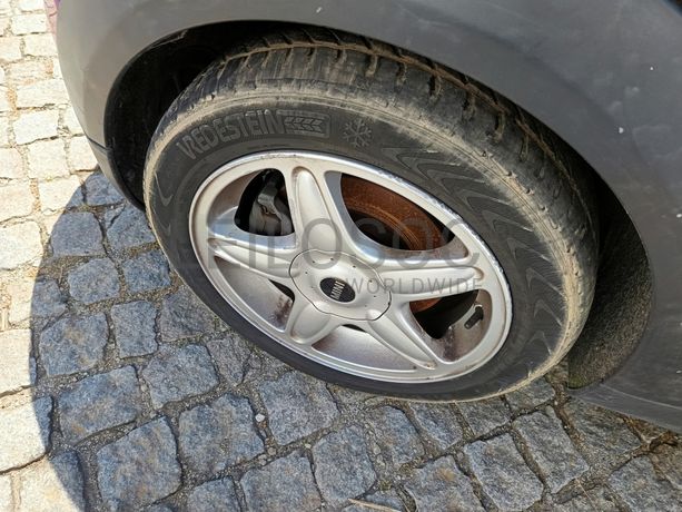 Mini Cooper D · Ano 2009