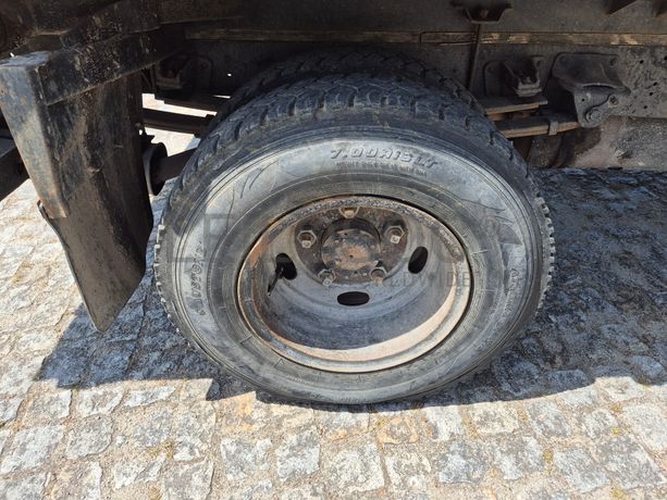 Toyota Dyna · Ano 2000