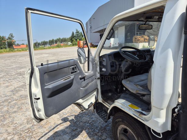 Toyota Dyna · Ano 2000