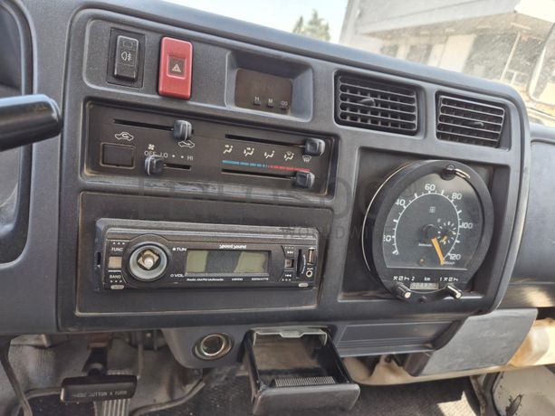 Toyota Dyna · Ano 2000