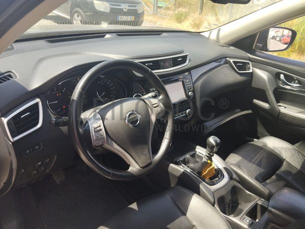 Nissan X-Trail · Ano 2017