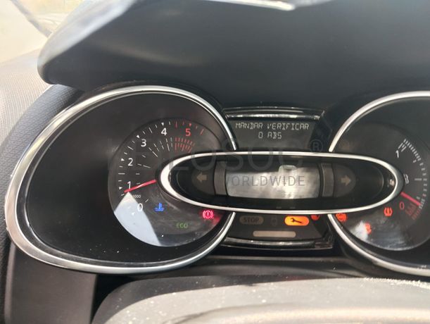 Renault Clio · Ano 2016