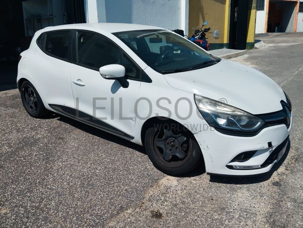 Renault Clio · Ano 2016