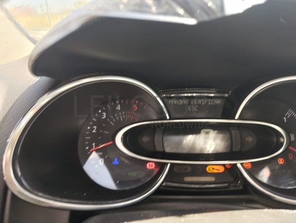 Renault Clio · Ano 2016