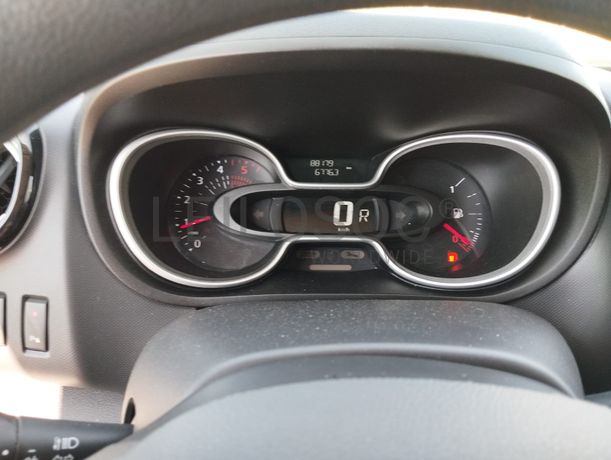 Renault Trafic · Ano 2020