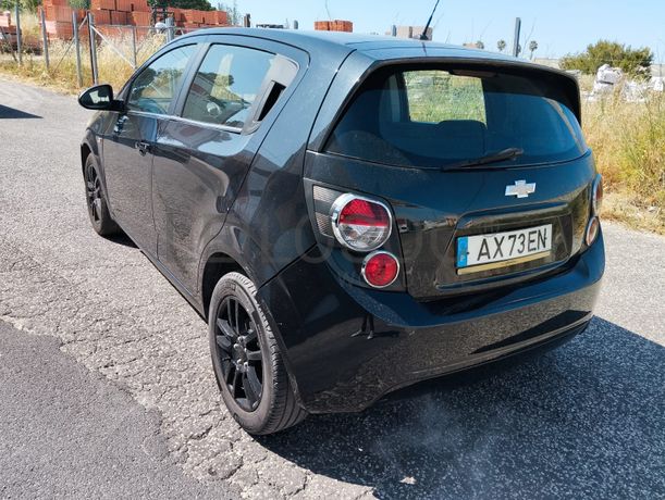 Chevrolet Aveo · Ano 2012
