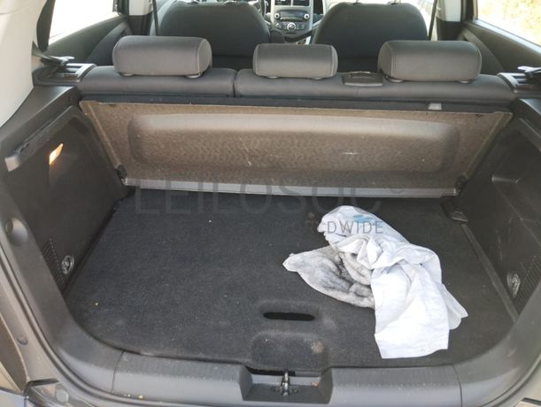 Chevrolet Aveo · Ano 2012