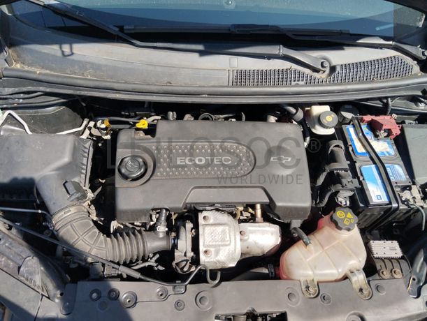 Chevrolet Aveo · Ano 2012