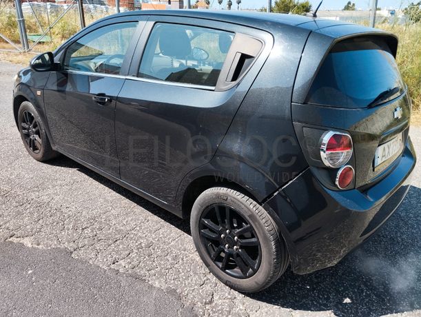 Chevrolet Aveo · Ano 2012