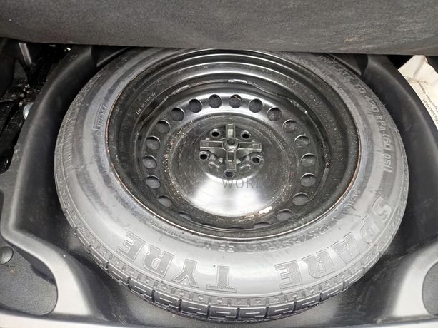 Volvo C30 · Ano 2010