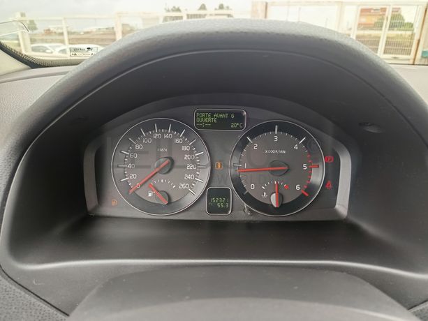 Volvo C30 · Ano 2010